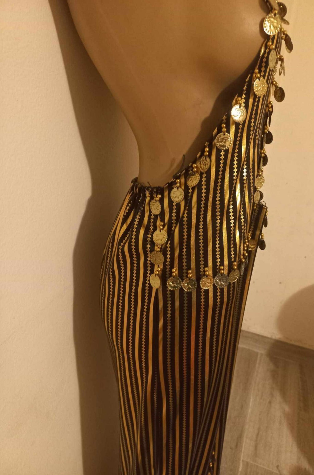 Long Egyptian Belly Dance Dress Black with Gold Threads longitudinal slits Dress6