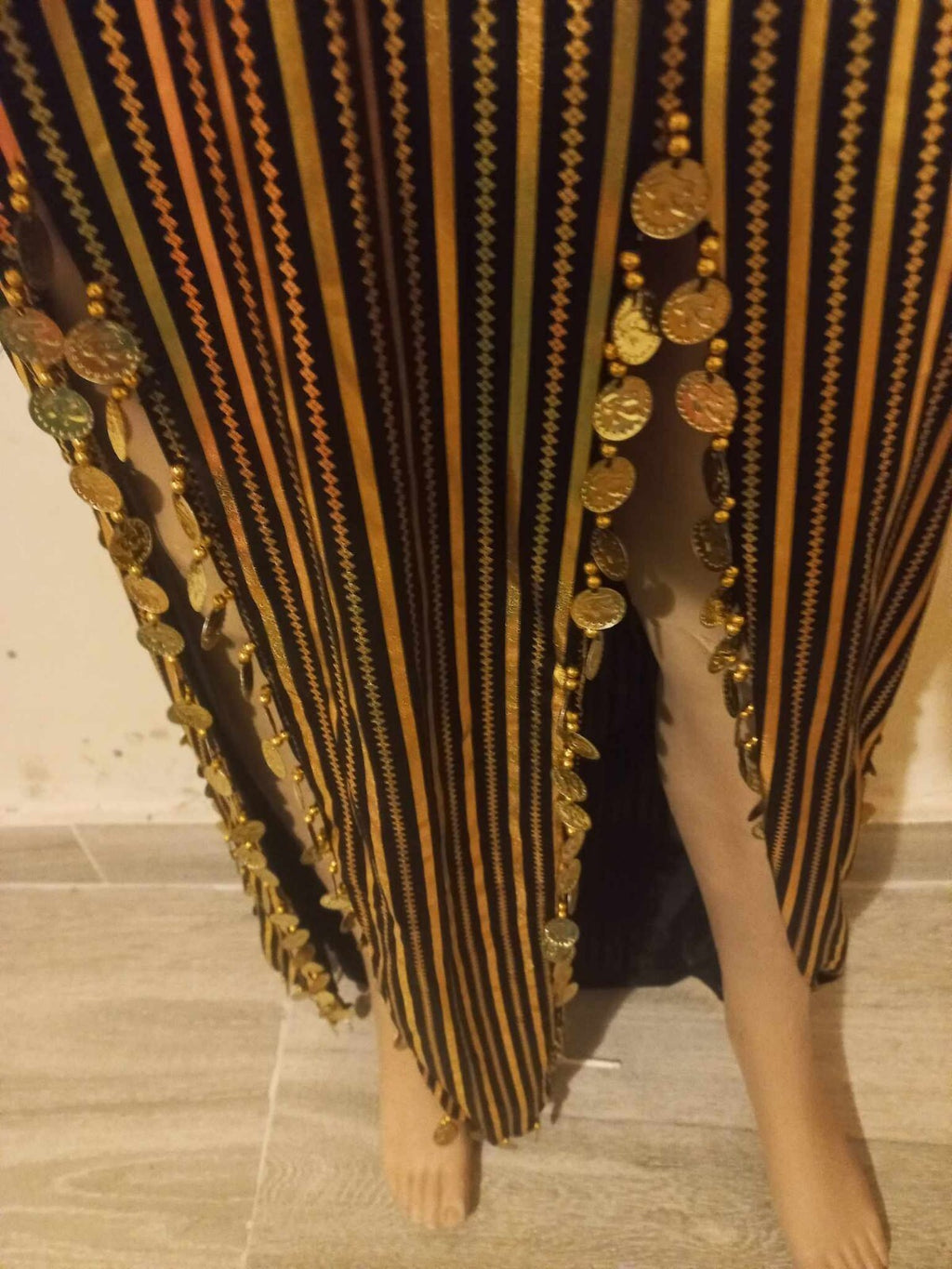 Long Egyptian Belly Dance Dress Black with Gold Threads longitudinal slits Dress3