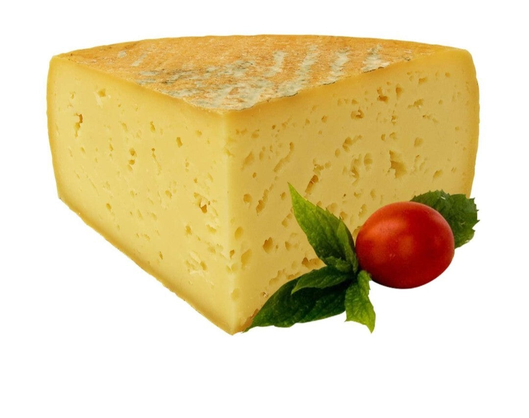 Egyptian Turkish Yellow Cheese Sliced 1kg 2.2 Ib جبنة رومي بطارخ بالفلفل شرائح3