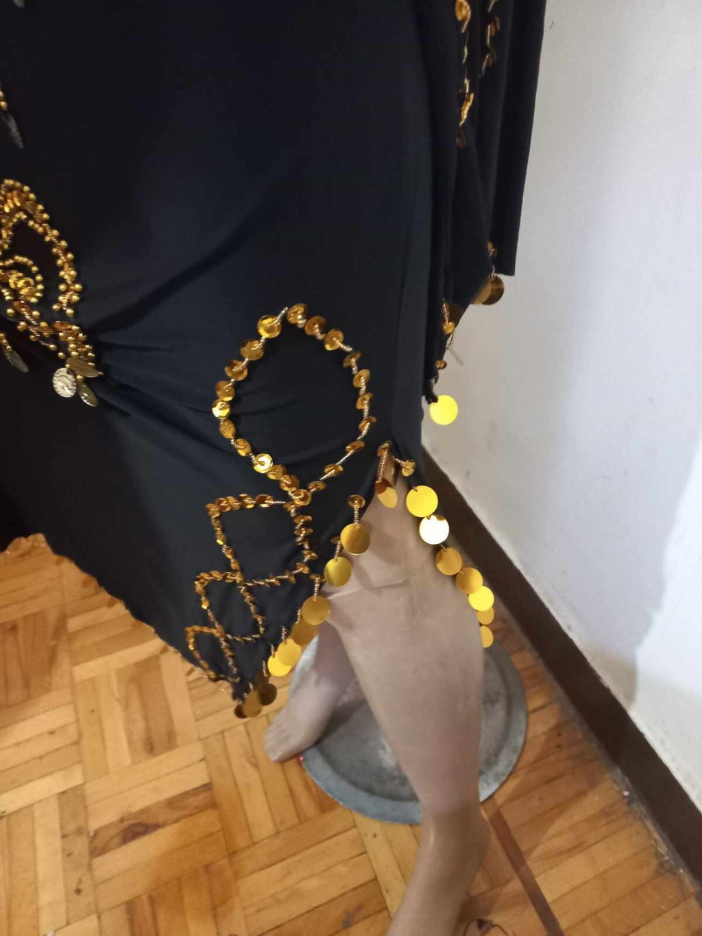Traditional Egyptian Belly Dance Costume Black Embroidered Coins جلابية رقص صعيد5