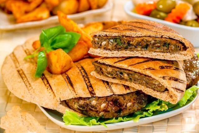 MAGGI Hawawshi Mix Spices Egyptian Meatloaf Herbs Seasoning 12 Pcs خلطة الحواوشي5