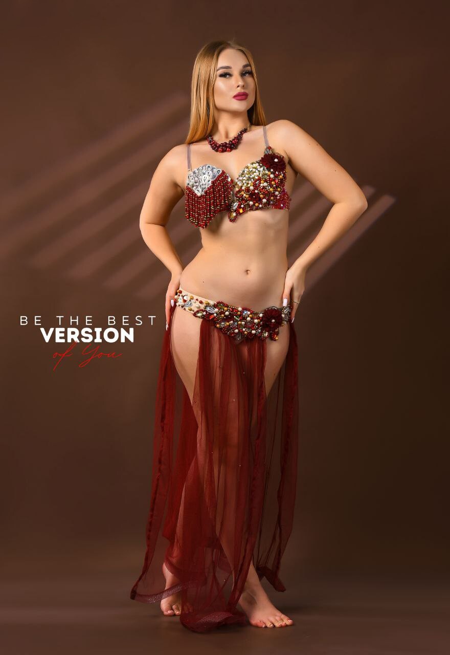Red Belly Dance Costume 2 Piece Beaded Bra & Belt Transparent Skirt Dancing Set1