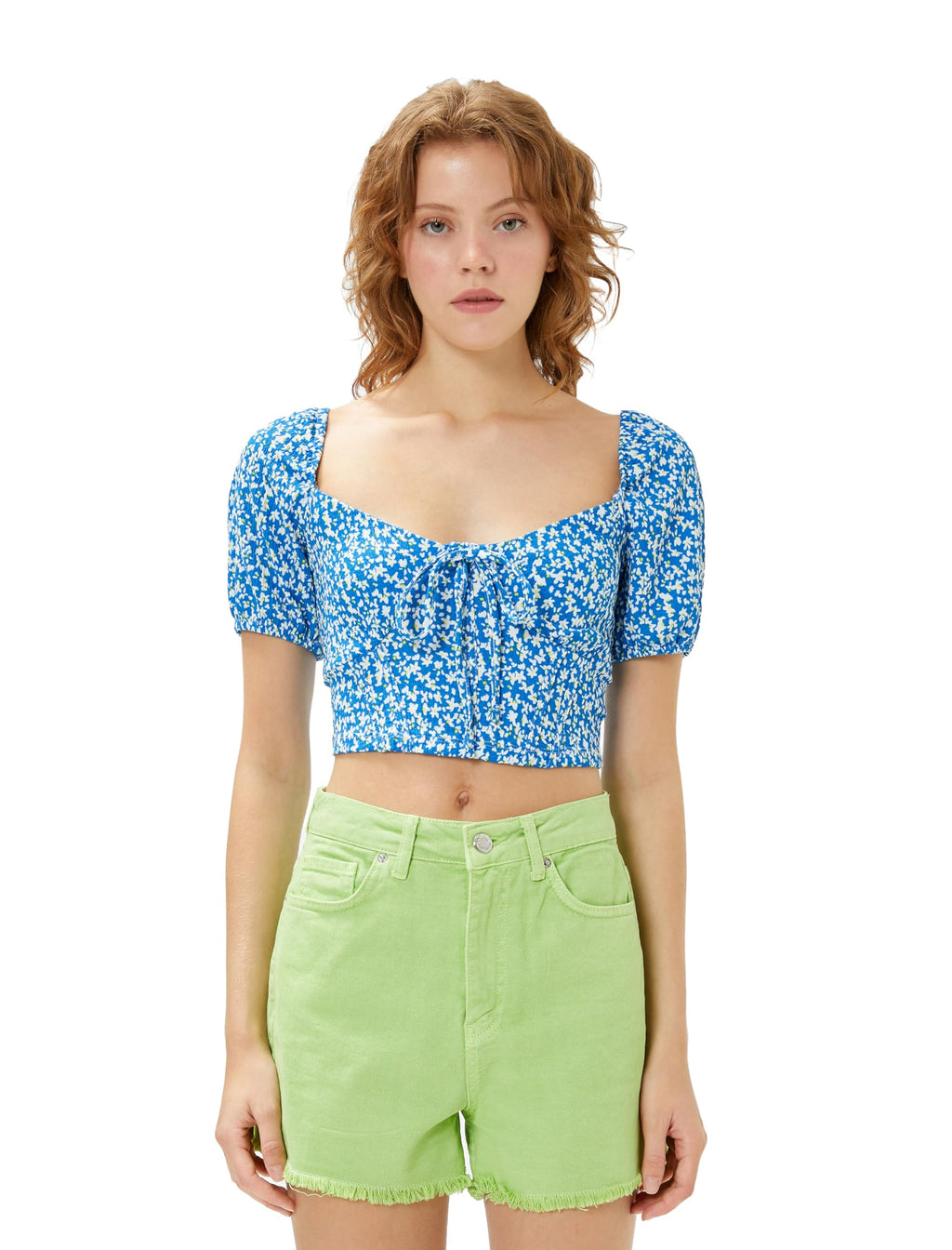 KOTON womens Tie Detail Puff Sleeve Square Neck Floral Crop Blouse